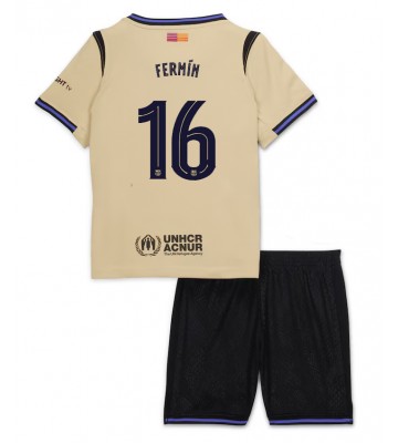 Barcelona Fermin Lopez #16 Bortaställ Barn 2025-26 Kortärmad (+ Korta byxor) Barcelona Fermin Lopez #16 Bortaställ Barn 2025-26 Kortärmad (+ Korta byxor)